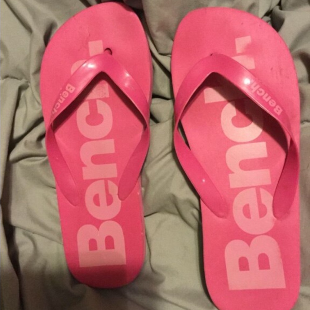 Bench pink flip flops size 10